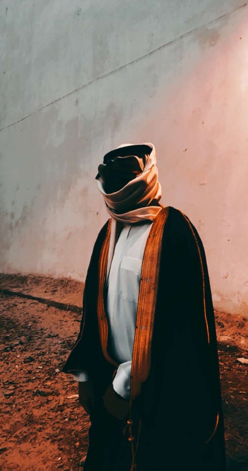 خالد بن علي