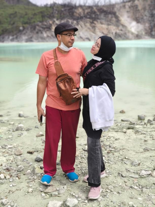 Ayu Helmi