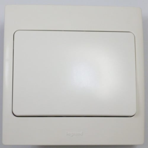 مفتاح عادى مفرد 20 امبير 281050