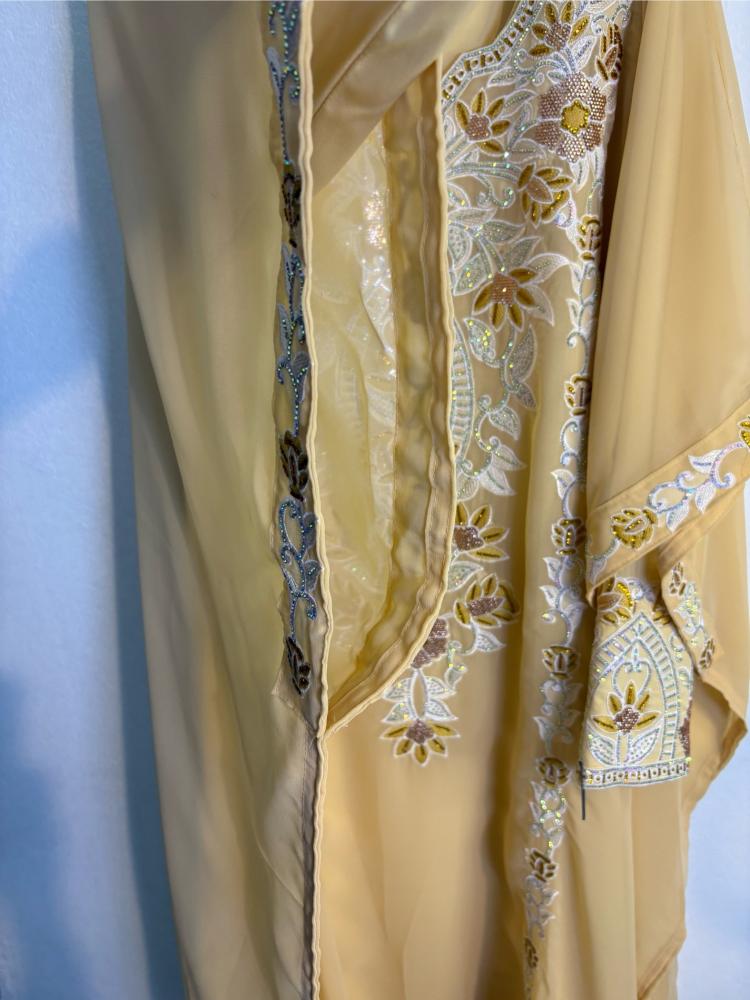 الثوب الخليجي