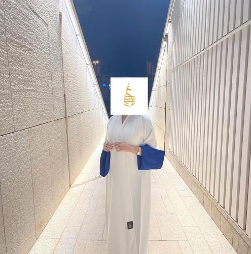 عباية كتان ابيض