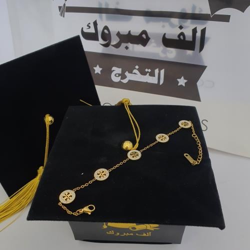 اسوره ماركه بملحقات لتخرج بكج وكيس زي ماهو واضح فالصوره