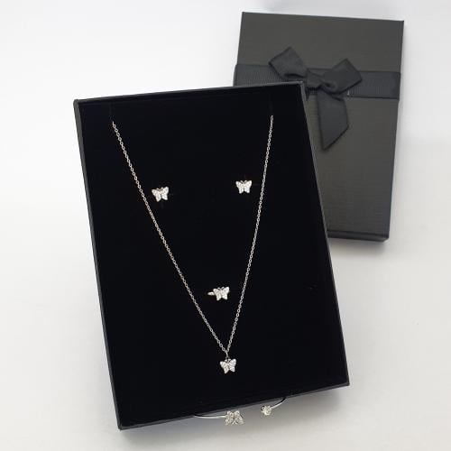 طقم بناتي 4 قطع