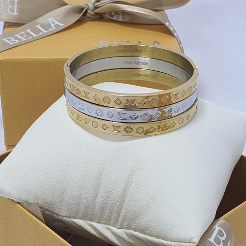 طقم اساور ماركه 3 قطع