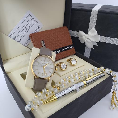 خلي هديتك مميزه طقم رجالي ايفرد ااصليه بضمان سنه