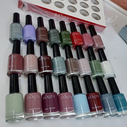 بوكس مناكير 24 لون ماركه فنتي