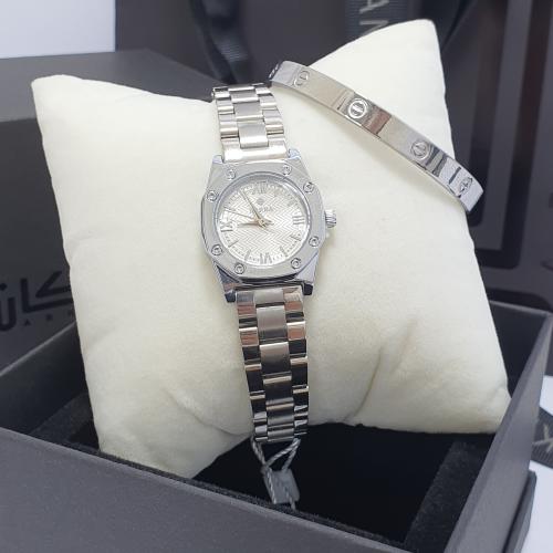 ساعه ماركه بيلا اصليه بضمان سنه