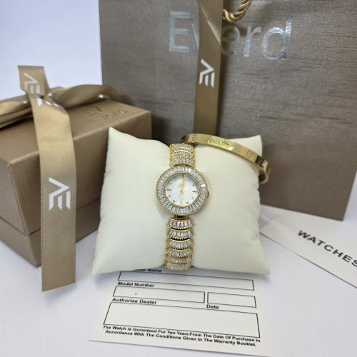 ساعه باسوره ماركه اصليه ضمان سنه بملحقاتها