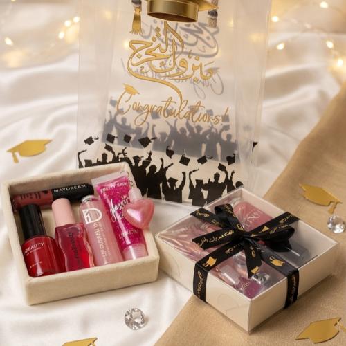 بكج للمتخرجه او لنجاح بتصميم حلو وانيق