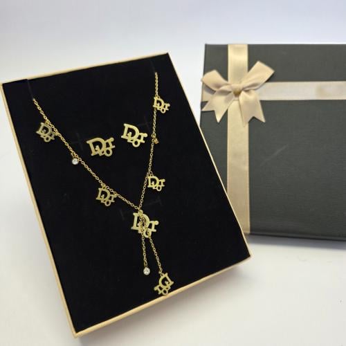 طقم ماركه سلسال وحلق مقاوم لصدى