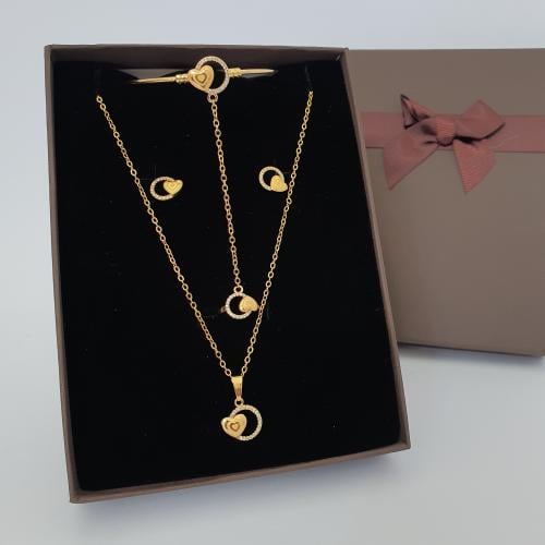 طقم بناتي 4 قطع