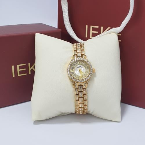 ساعه اصليه ماركه بيلا بضمان سنه