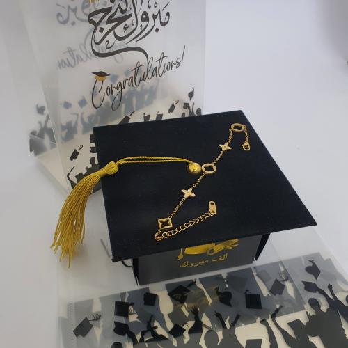 اسوره ماركه بملحقات لتخرج بكج وكيس زي ماهو واضح فالصوره