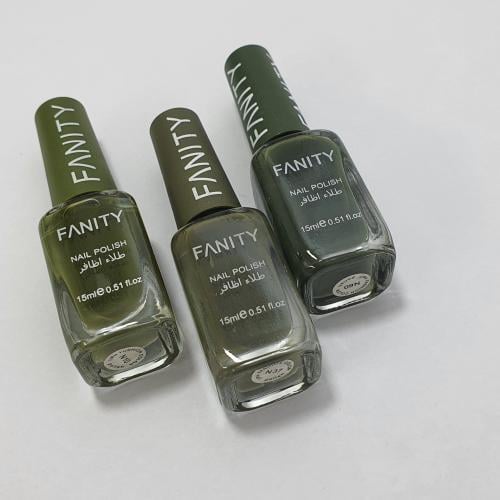 مناكير 3حبات درجات الاخظر لليوم الوطني