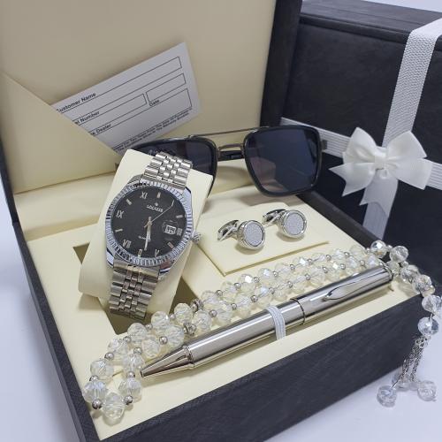 طقم رجالي ماركه اصلي بضمان سنه