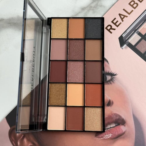 ظل ريل بيوتي ريفلوشن