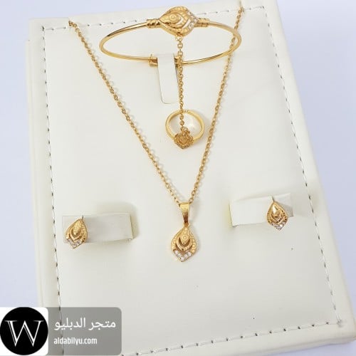 طقم بناتي متكامل بديل الذهب