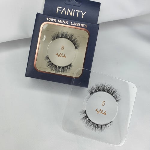 رموش شعر الحصان ماركه فنتي ‎عالية الجودة تستخدم عدة مرات ‎مريحه سلهة الاستخدام اليومي والمناسبات ‎تجعل عينك تبدو جذابة