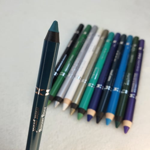 كحل للعين لوفمي ثابت ضد الما الحبه