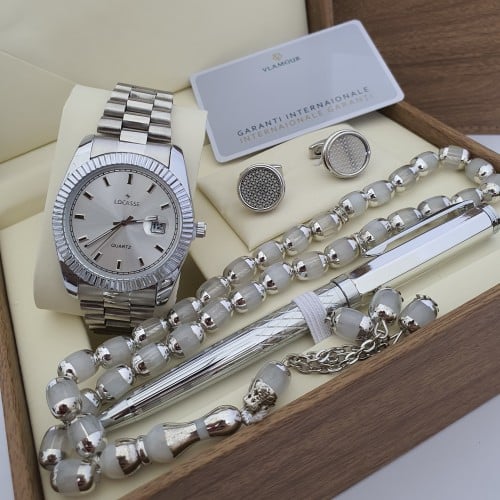 طقم رجالي ماركه بضمان سنه