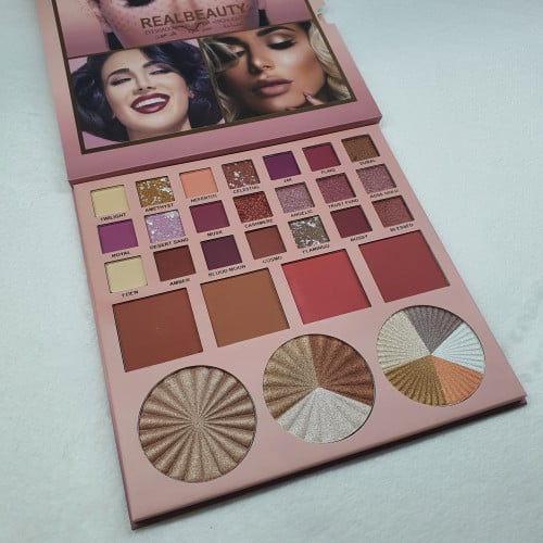 باليت اظلال وضاءه وحمرخدود مارك بيوتي