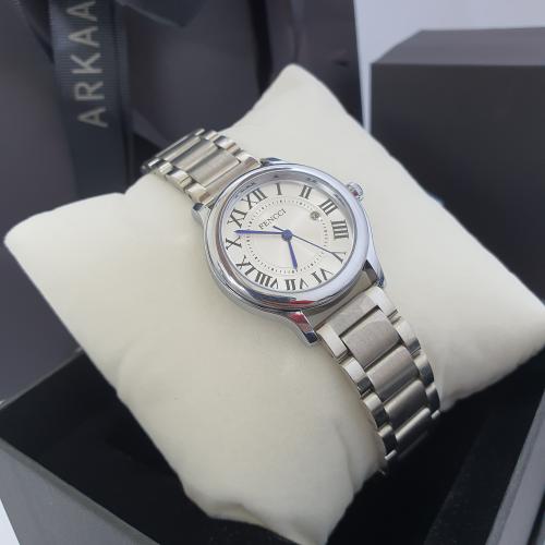 ساعه نسائيه ماركه فنسي براند كارتير بضمان سنه