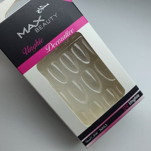 اظافر مكياج ماكس شفاف