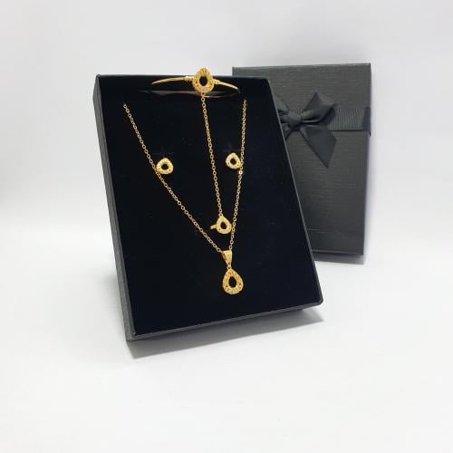 طقم بناتي بديل لذهب