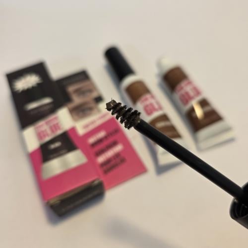 مسكره الحواجب بني