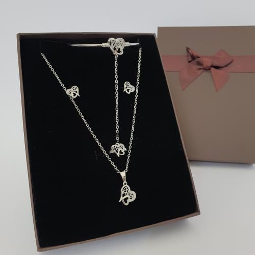 طقم بناتي 4 قطع