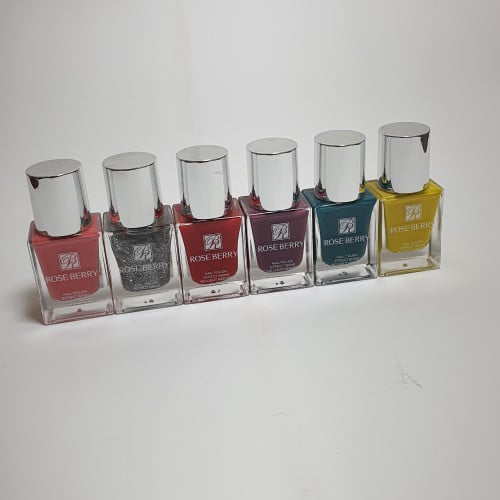 مناكير 6 حبات روز بيري