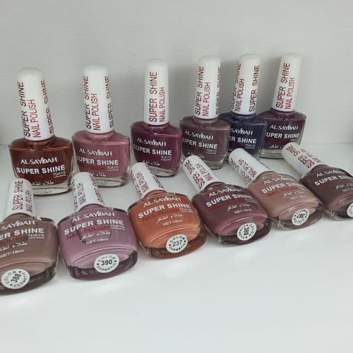 مناكير 12 لون لحميه