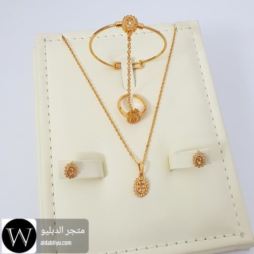 طقم بناتي متكامل بديل الذهب