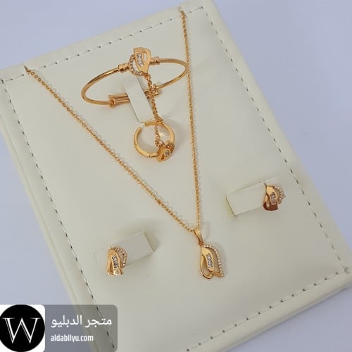 طقم بناتي متكامل بديل الذهب