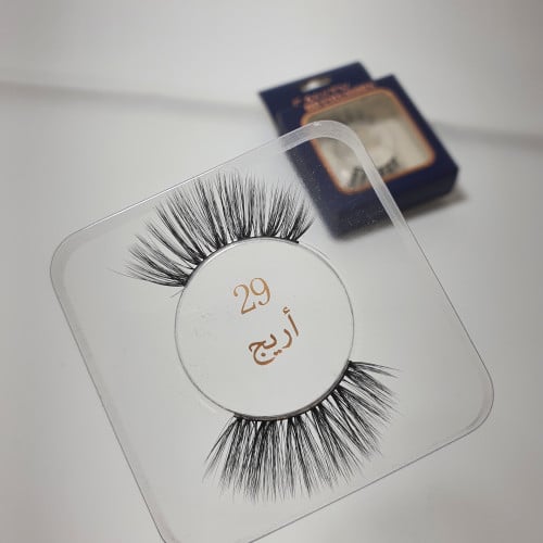 رموش ناعمه طبيعيه