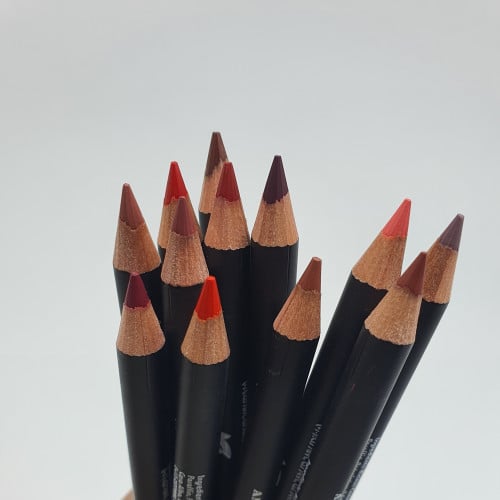 محددات شفاه 12 لون ثابته