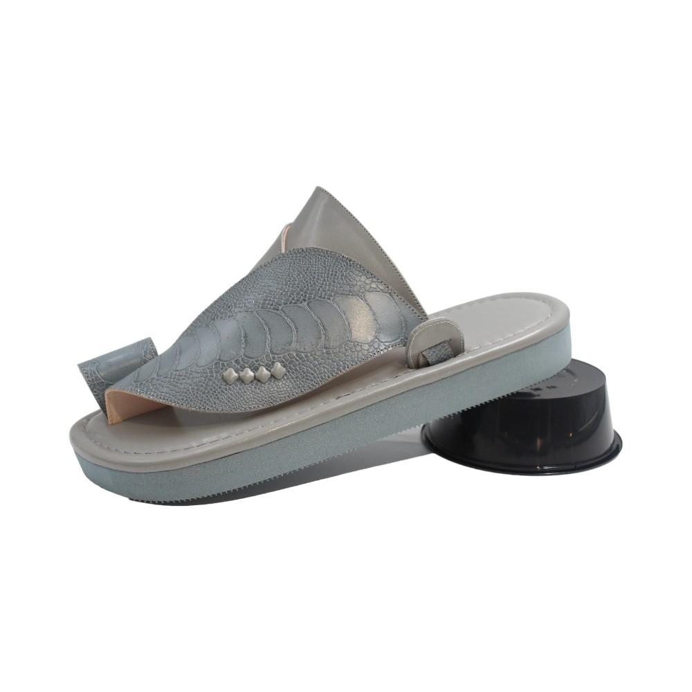 حذاء شرقي سماوي ساق نعام1