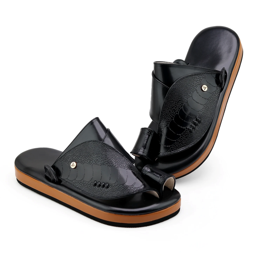 حذاء شرقي ساق النعام اسود