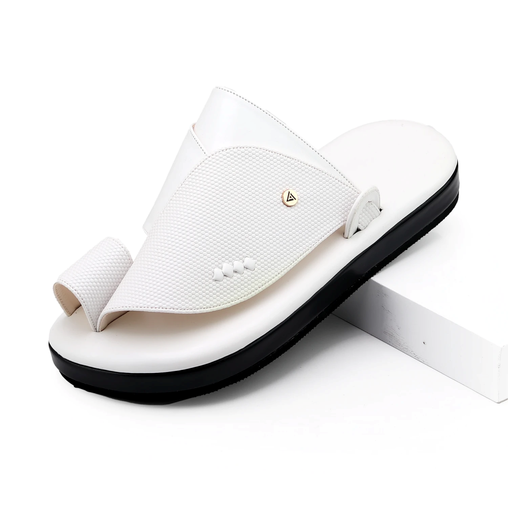 حذاء شرقي تلبيس ابيض