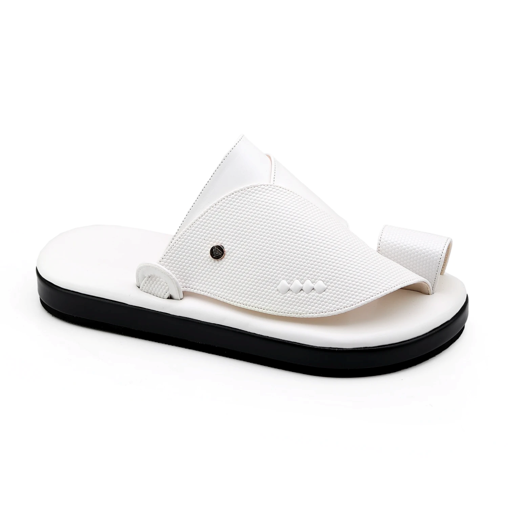 حذاء شرقي تلبيس ابيض