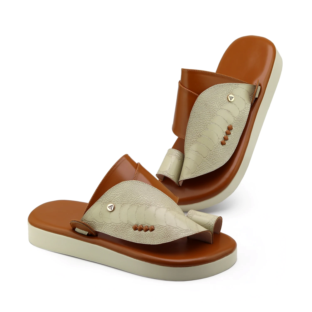 حذاء  شرقي ساق النعام بيج مع عسلي