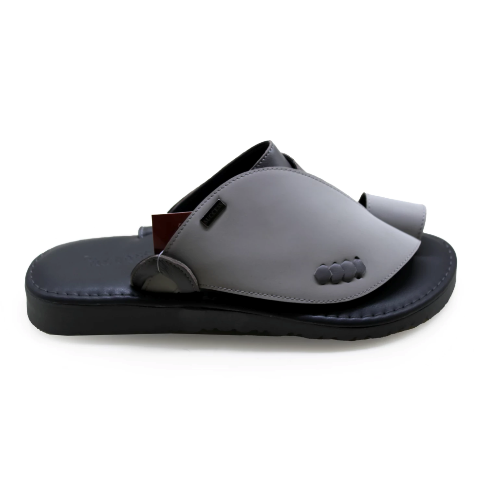 حذاء شرقي ايطالي