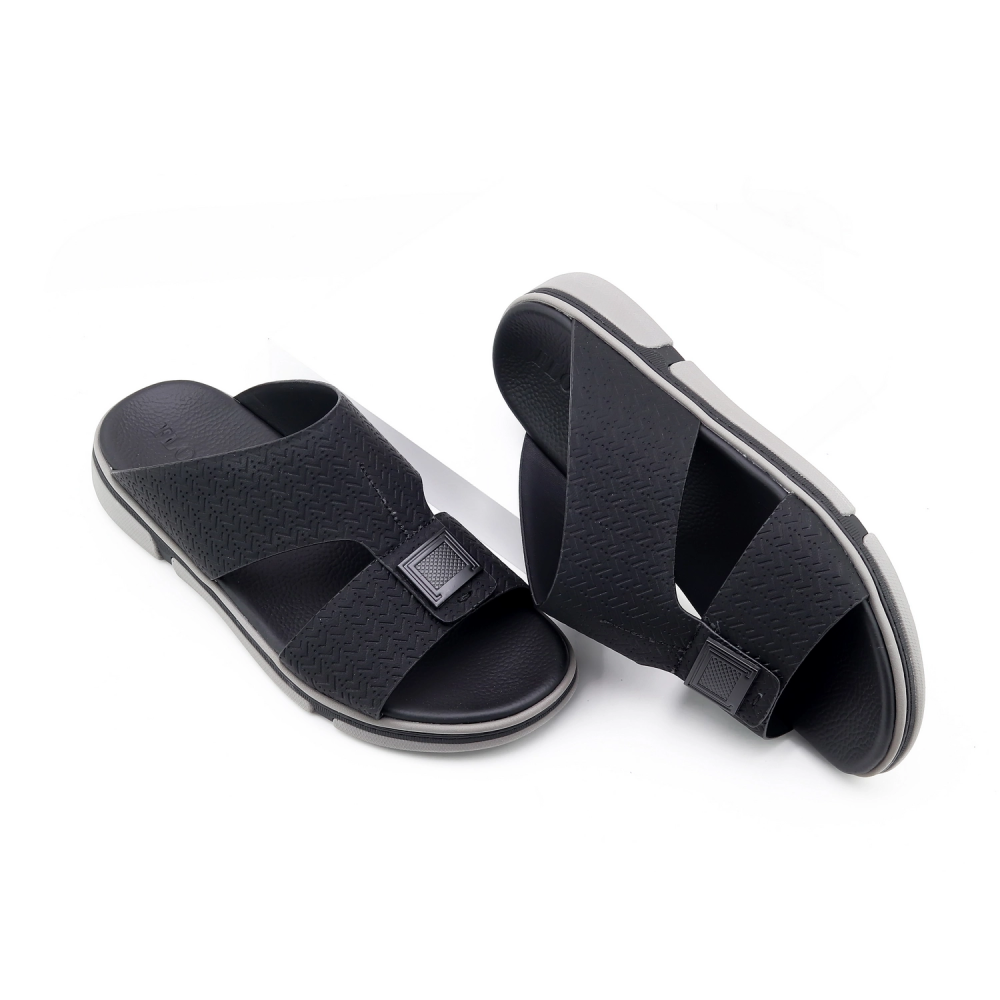 حذاء شرقي خليجي طبي