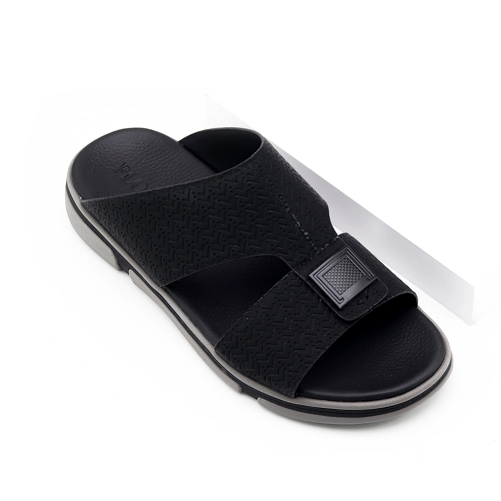 حذاء شرقي خليجي طبي