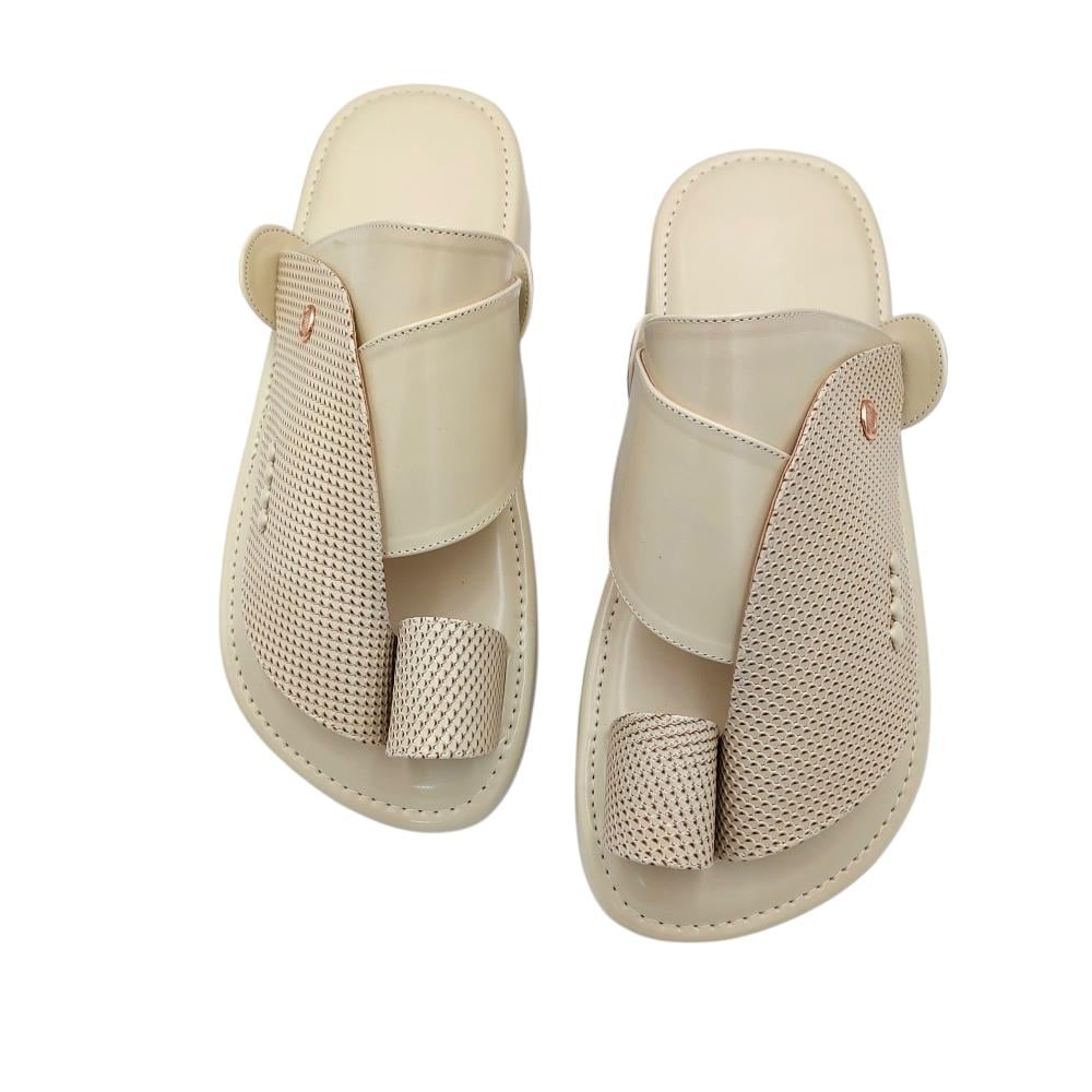 حذاء شرقي بيج نقش