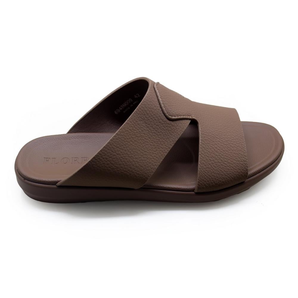 حذاء شرقي خليجي طبي