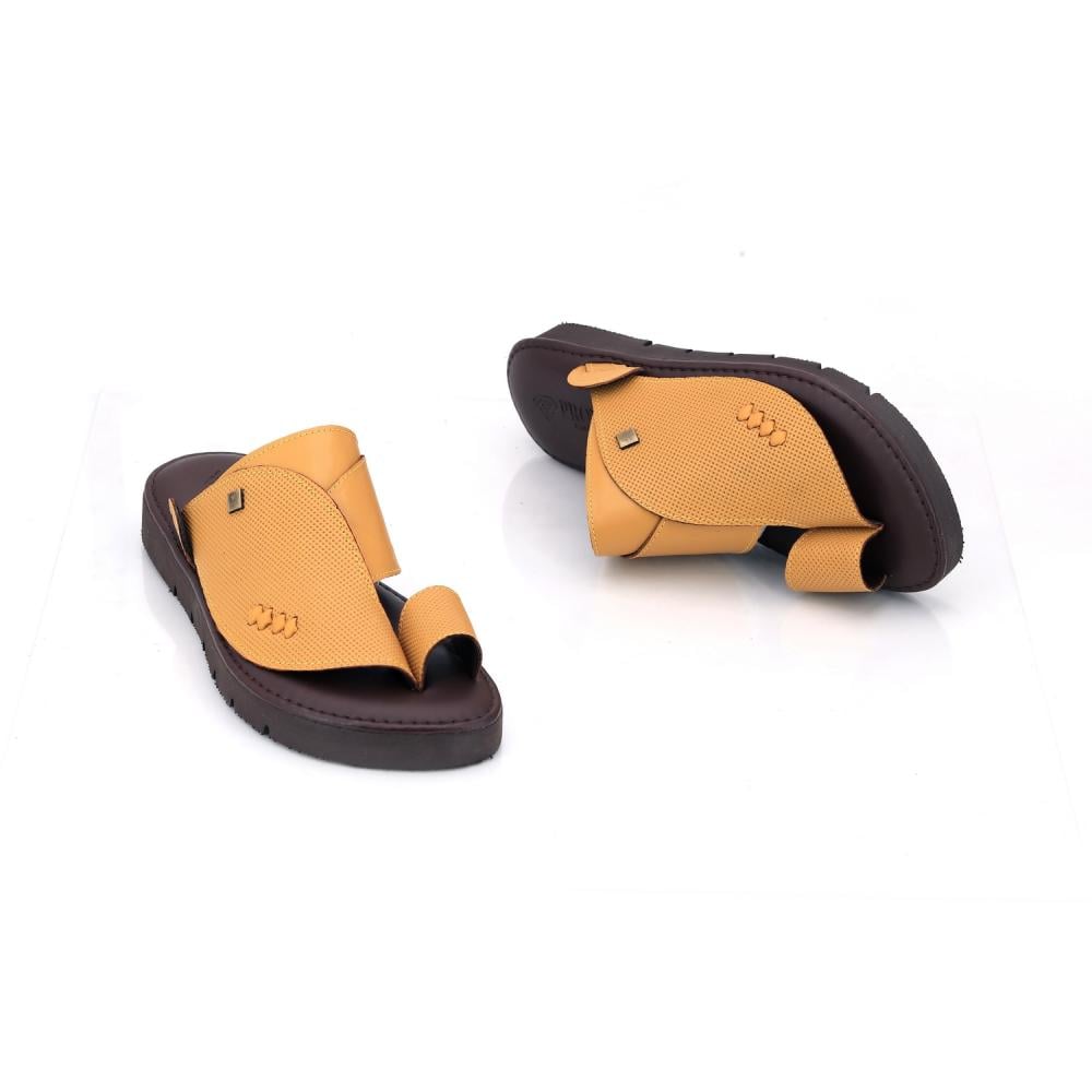 حذاء شرقي يطالي طبي