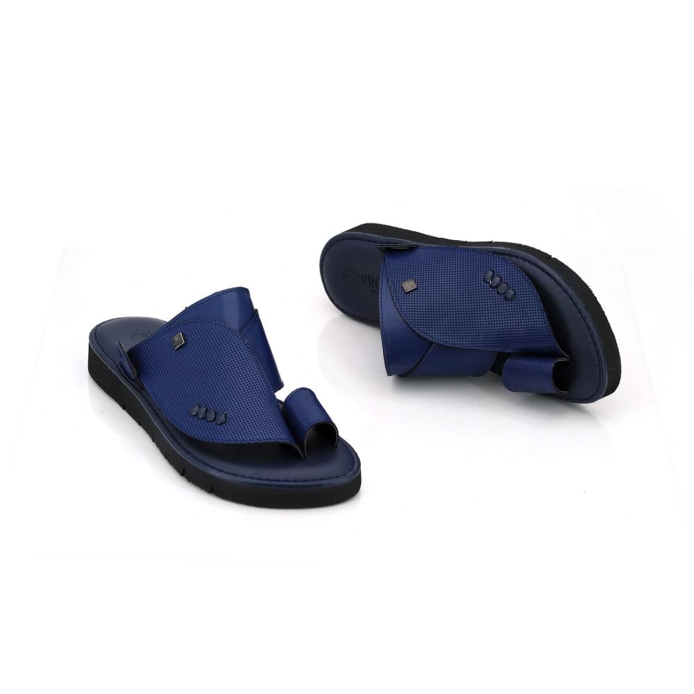 حذاء شرقي يطالي طبي