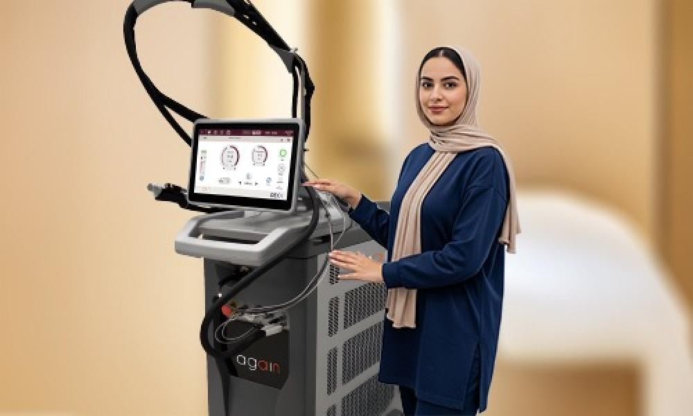جهاز ديكا أجيْن لإزالة الشعر بالليزر بأعلى دقة في عيادات ماسترز