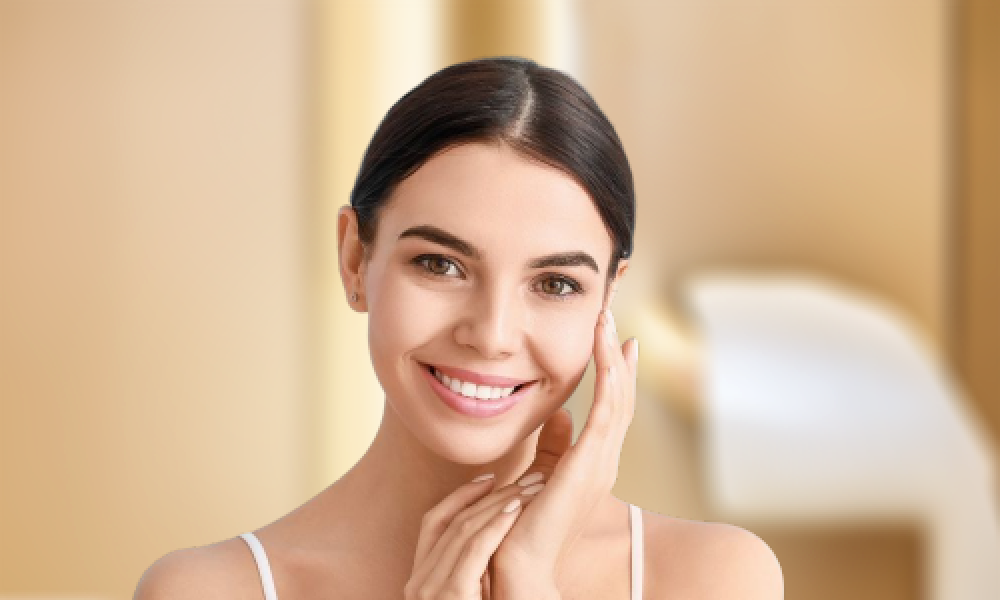 جلسة يونيفا لايت لتفتيح البشرة وتجديدها في عيادات ماسترز